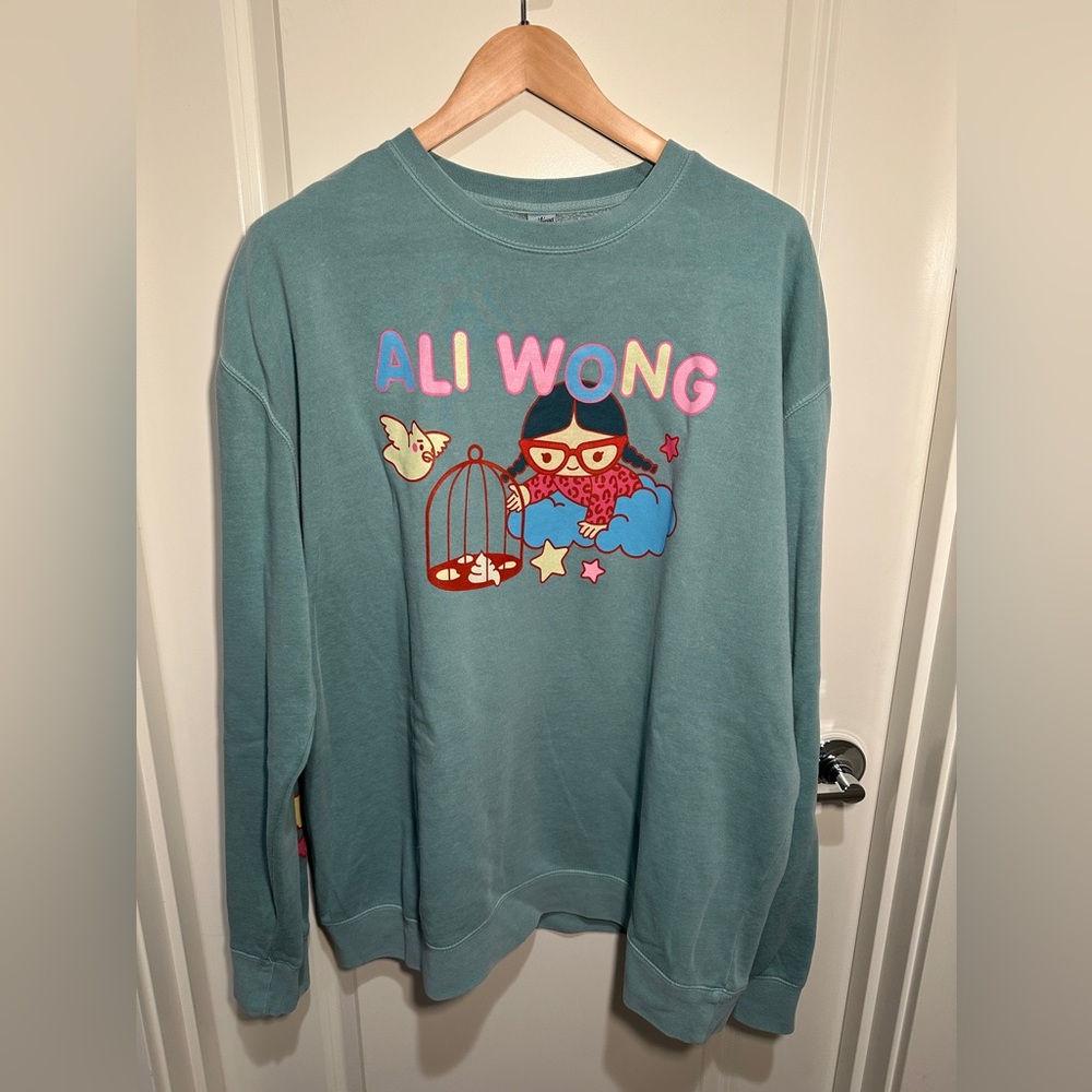 ALI WONG - Comedy Tour Pullover Sweatshirt, 2XL, Teal Green - Picture 2 of 10